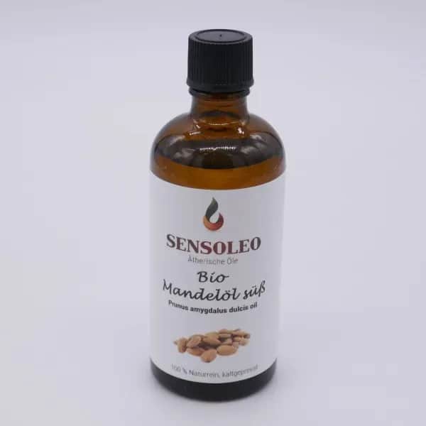 Süßes Bio Mandelöl bei trockener Haut